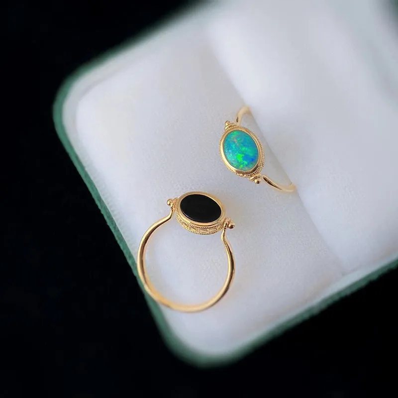 18K Gold Oval Shape 0.60ct Natural Opal & Black Agate Flip Ring