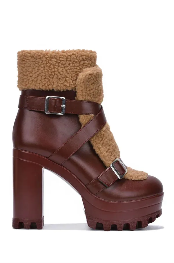 $25 SALE - Roanna Brown