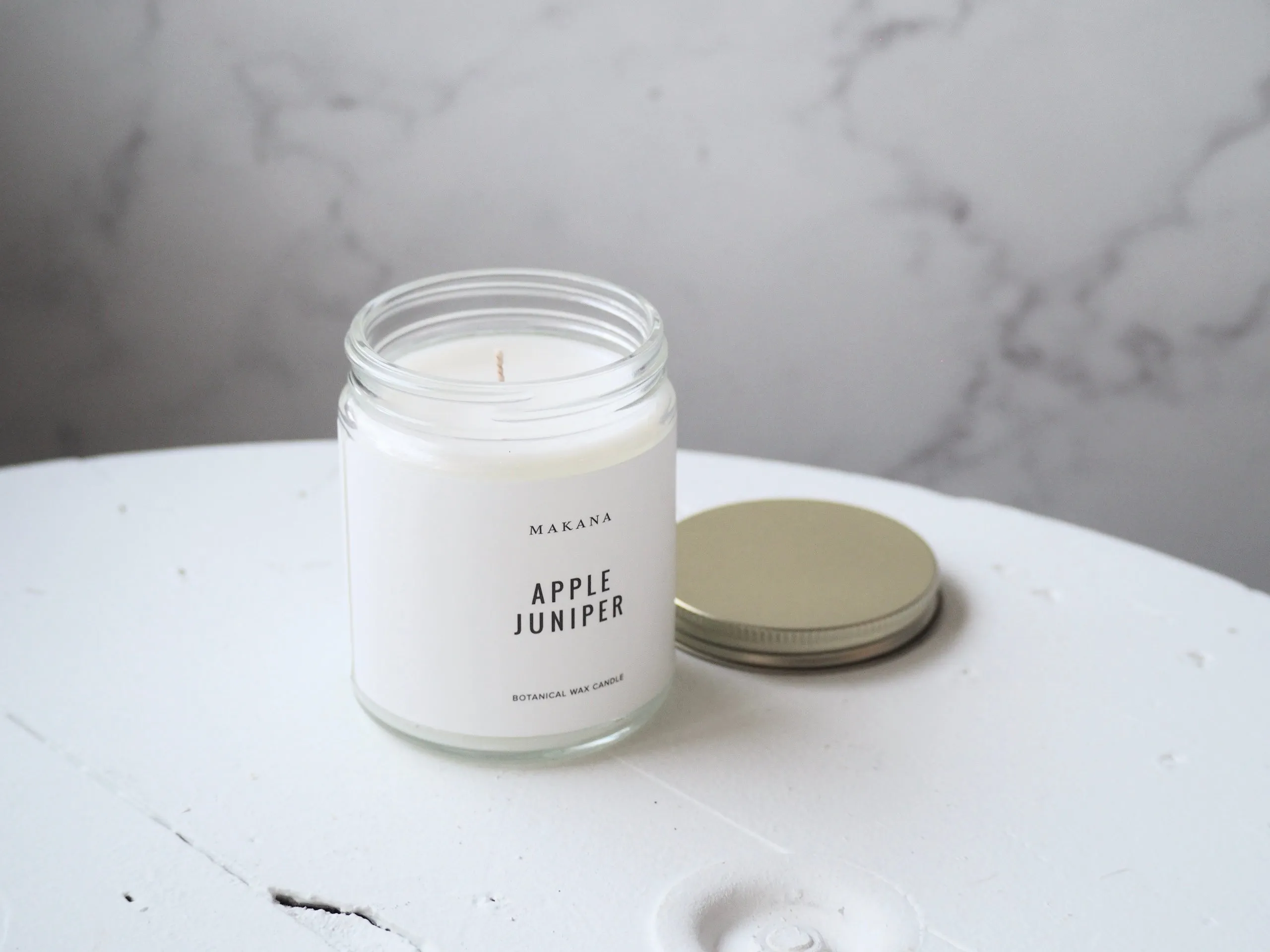 Apple Juniper - Modern Apothecary Jar Candle