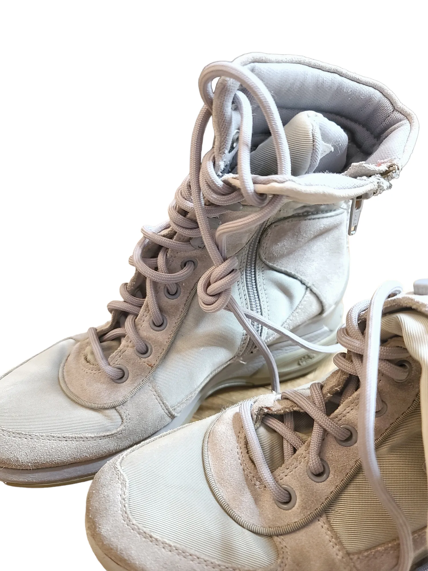 Biker boots neutral style
