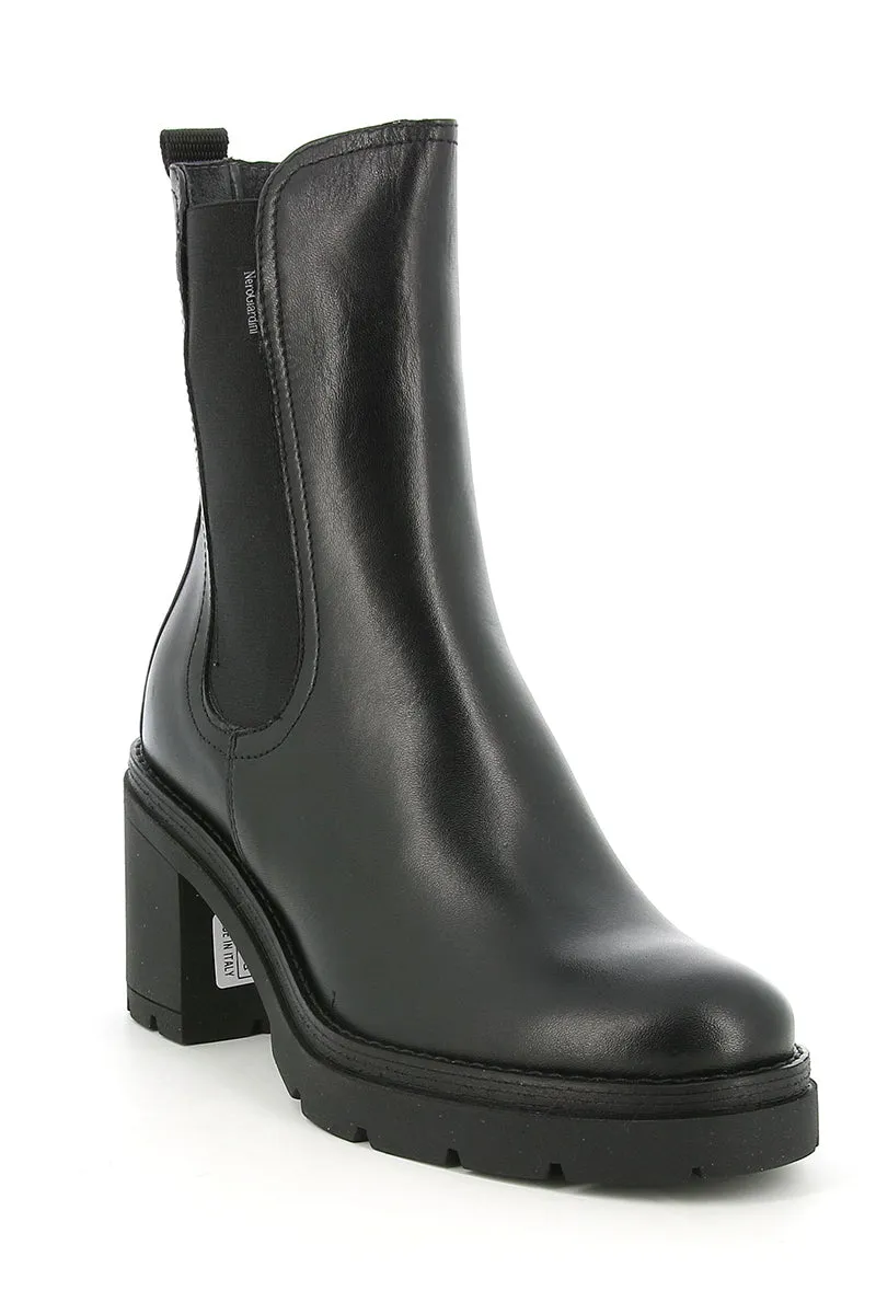 Chelsea ankle boots