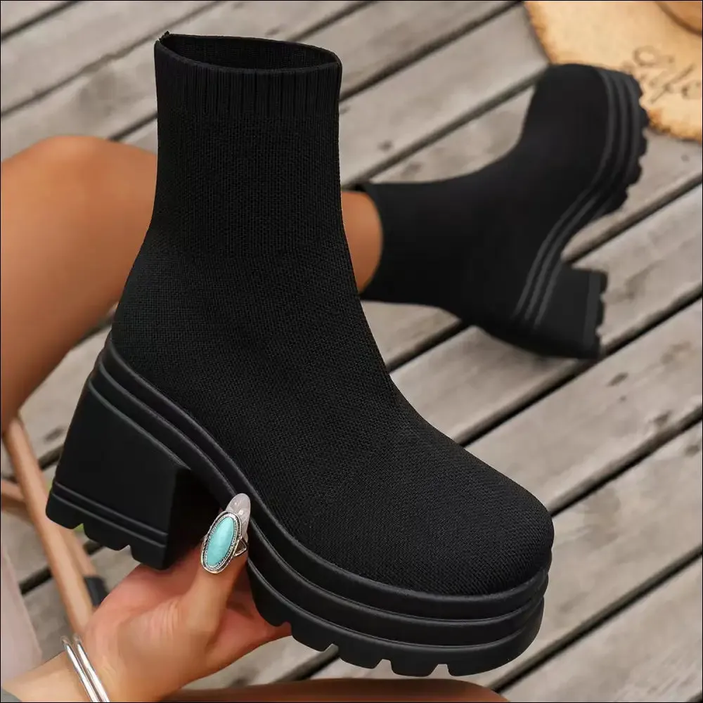Chic Round Toe Block Heel Boots