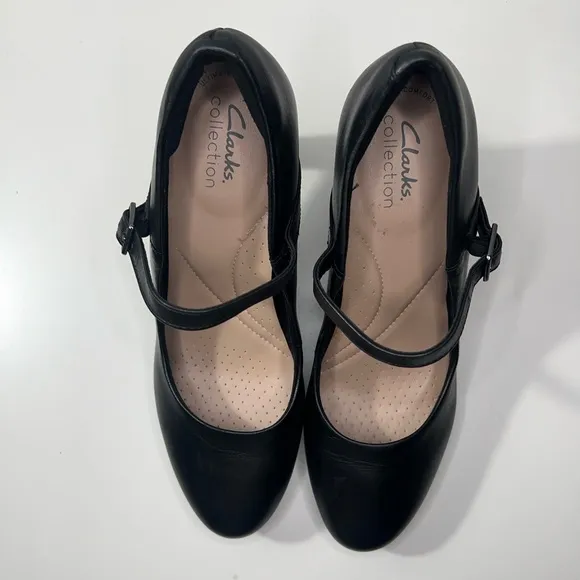 Clarks Collection Ambyr Mary Jane Shine Black Leather Platform Pumps Heels