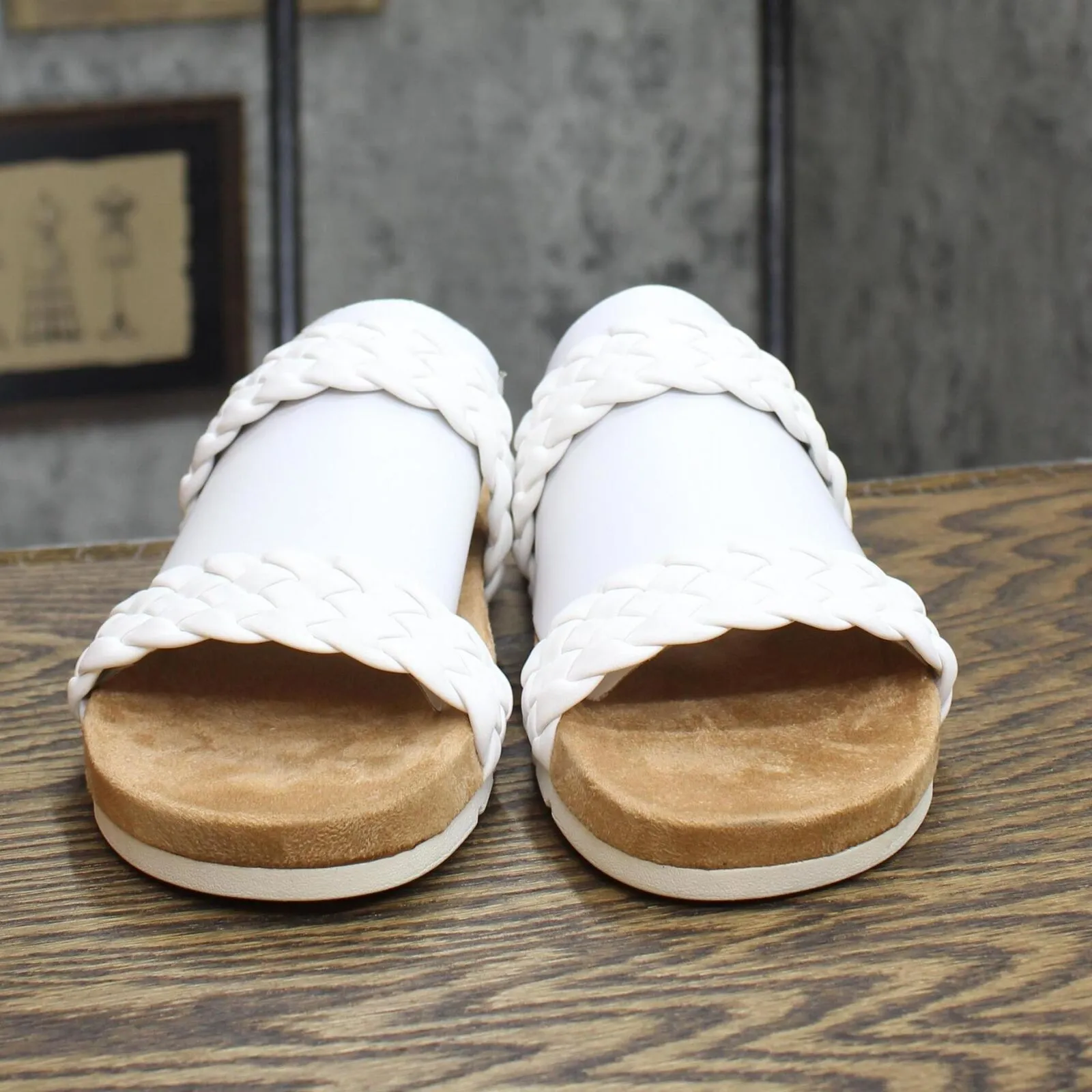 Cliffs By White Mountain Women's Truly Slide Sandals Shoes TRULY C32926 White 8M