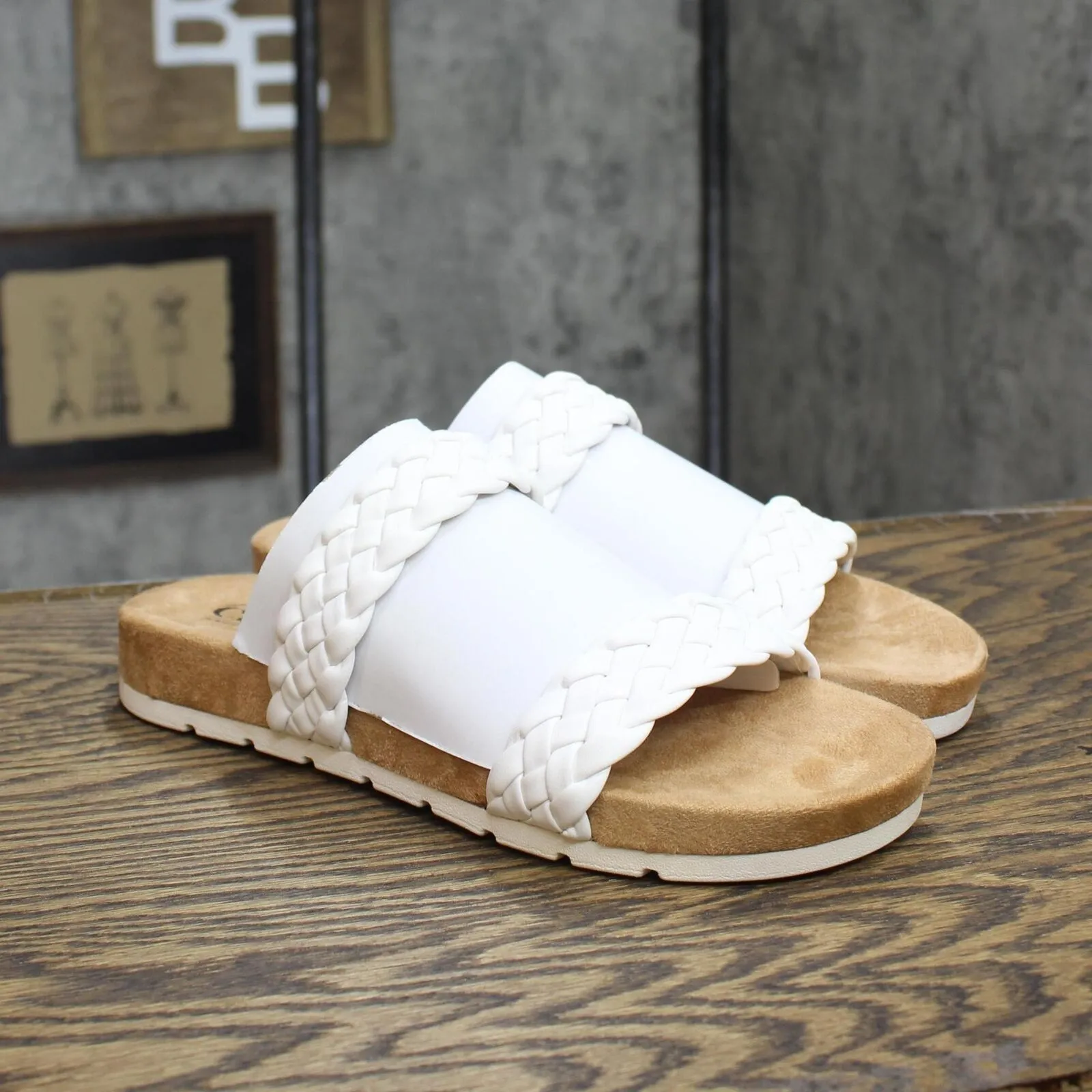 Cliffs By White Mountain Women's Truly Slide Sandals Shoes TRULY C32926 White 8M