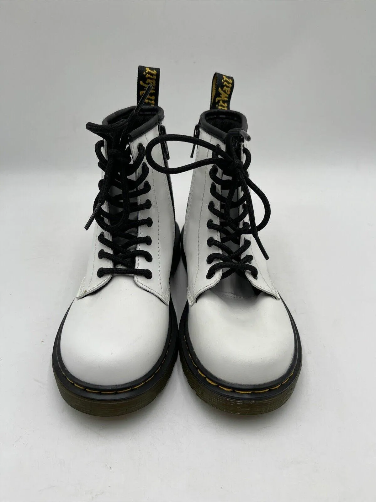 Dr. Martens 1460 J White Leather Round Toe Lace Up/Zip Ankle Boots Kid’s Size 2 - Very Good