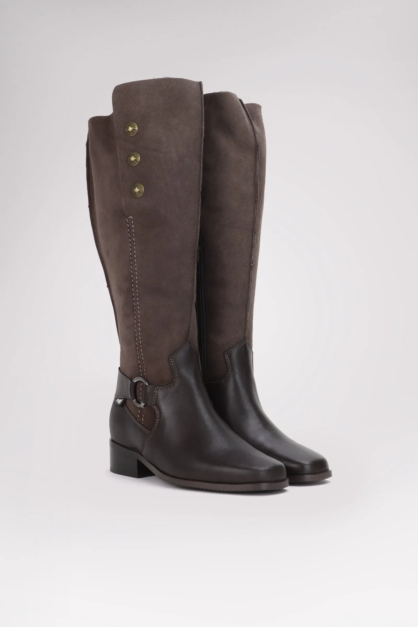 Elegant Women's Heritage Boot