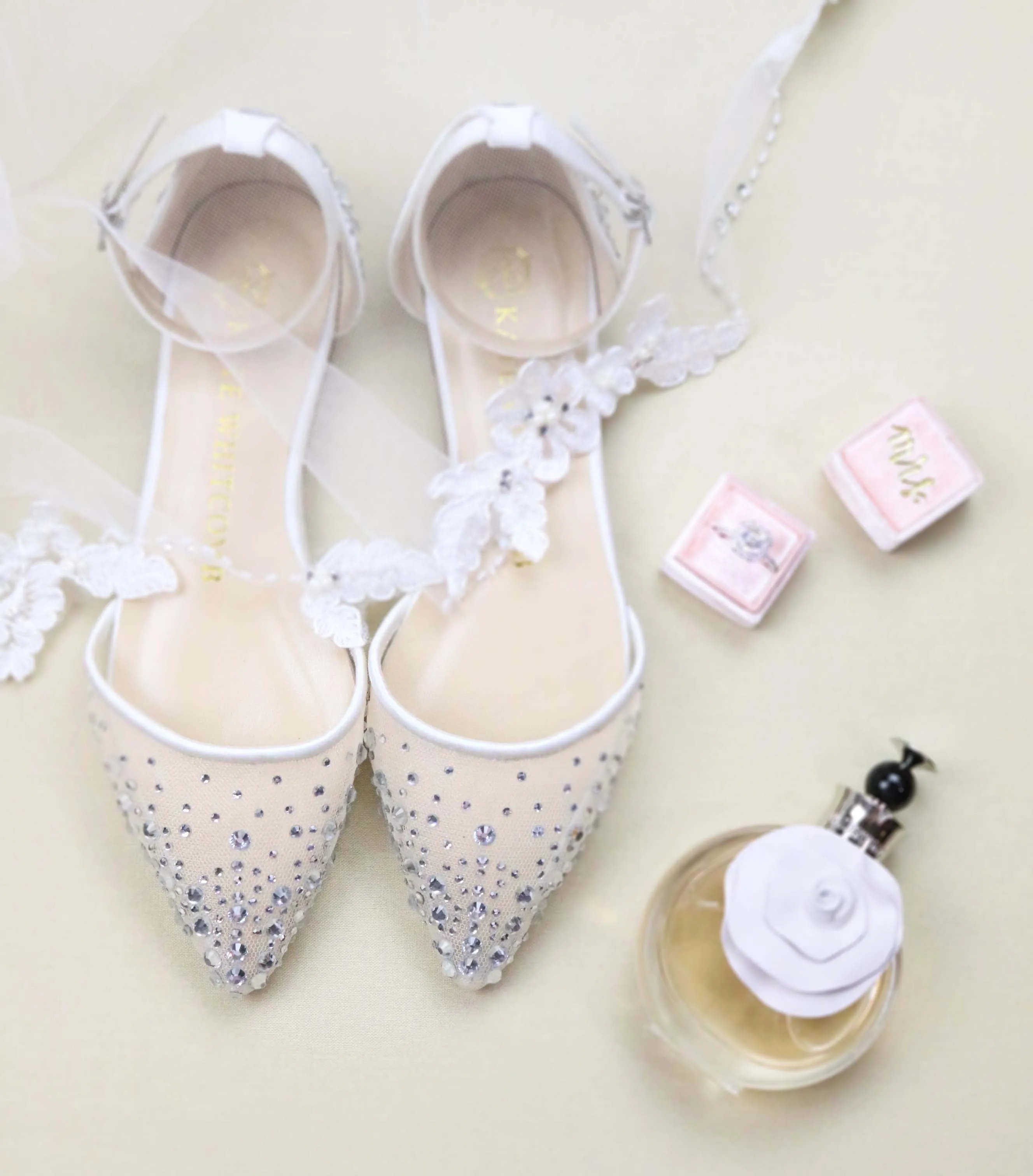 Elle Ivory - Final Sale