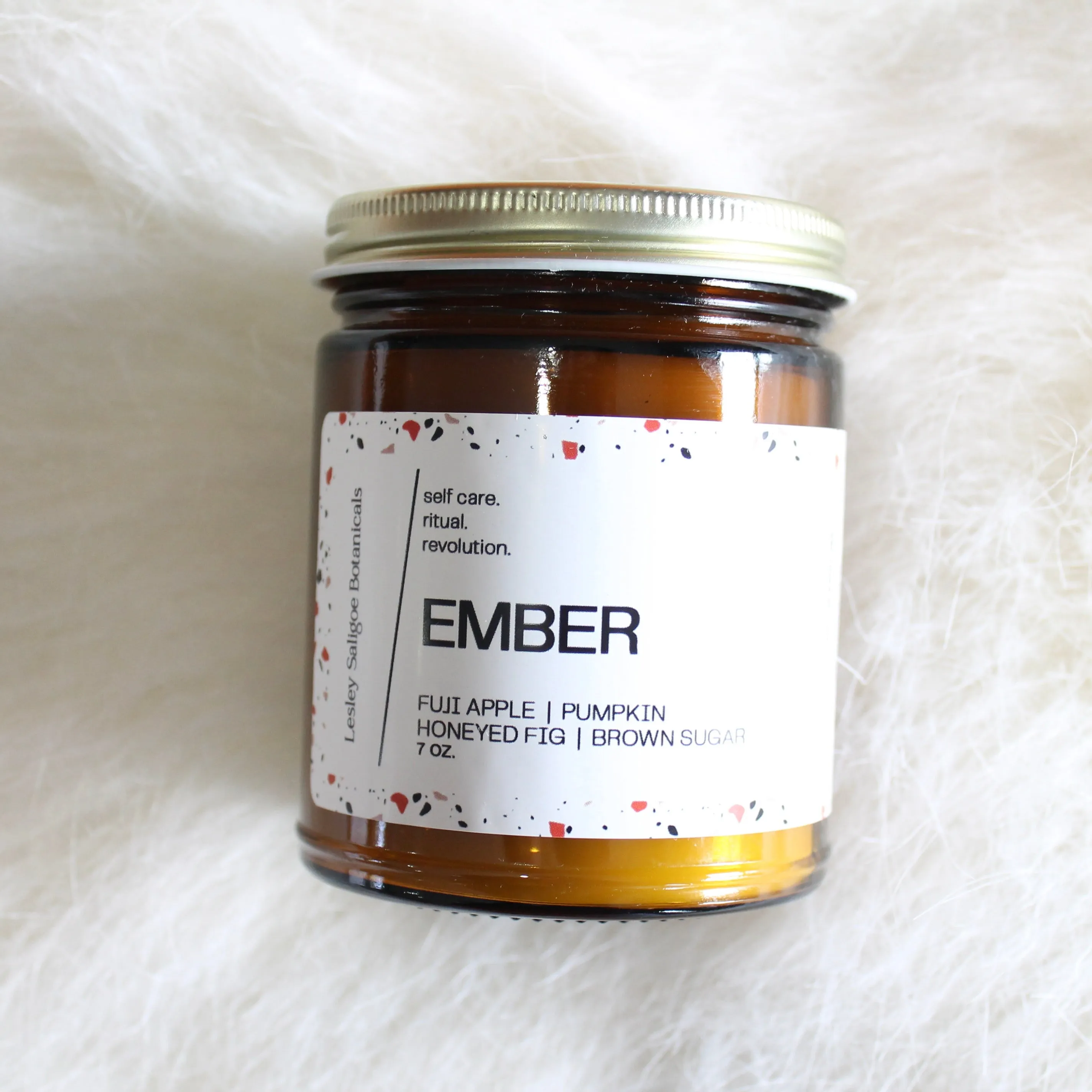 EMBER. Roasted Pumpkin. Apple Butter. Nutmeg. Candied Orange. Cherries. Amber Jar. Traditional Cotton Wick. 7 oz.