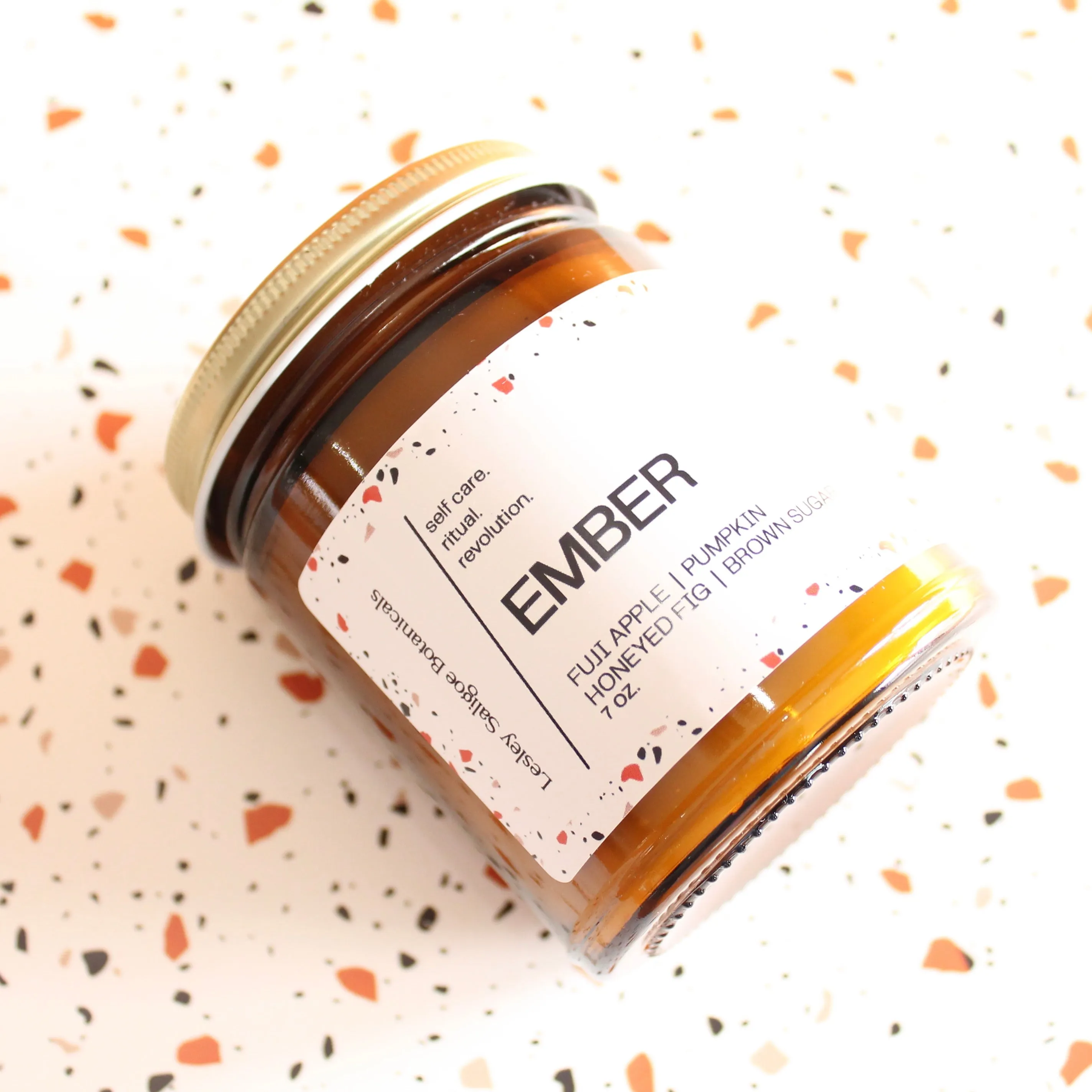 EMBER. Roasted Pumpkin. Apple Butter. Nutmeg. Candied Orange. Cherries. Amber Jar. Traditional Cotton Wick. 7 oz.