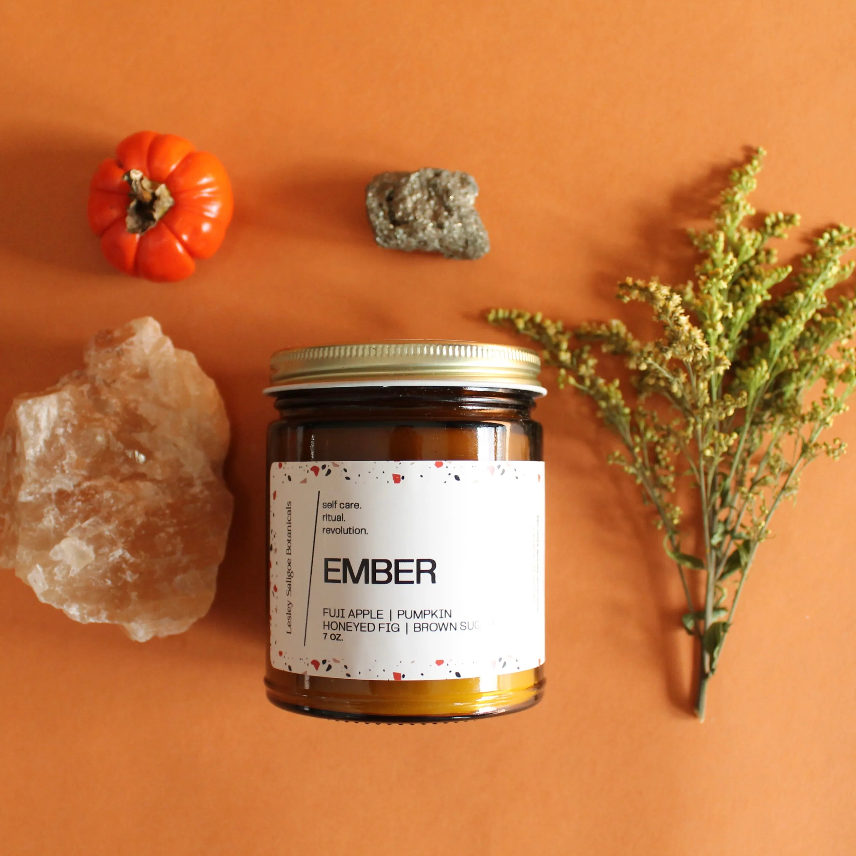 EMBER. Roasted Pumpkin. Apple Butter. Nutmeg. Candied Orange. Cherries. Amber Jar. Traditional Cotton Wick. 7 oz.