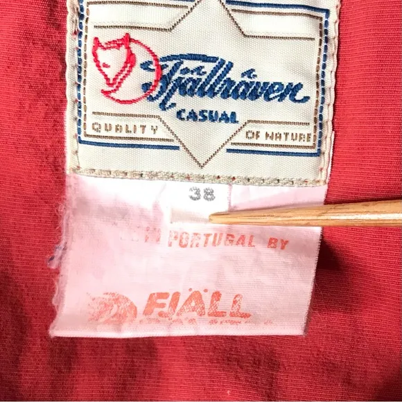 Fjallraven Women's Coral Orange Walking Hiking Bermuda Shorts Cargo Casual
