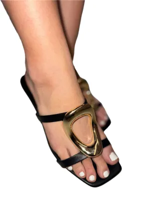 GOLD DETAIL KITTEN HEEL NEARBY-S