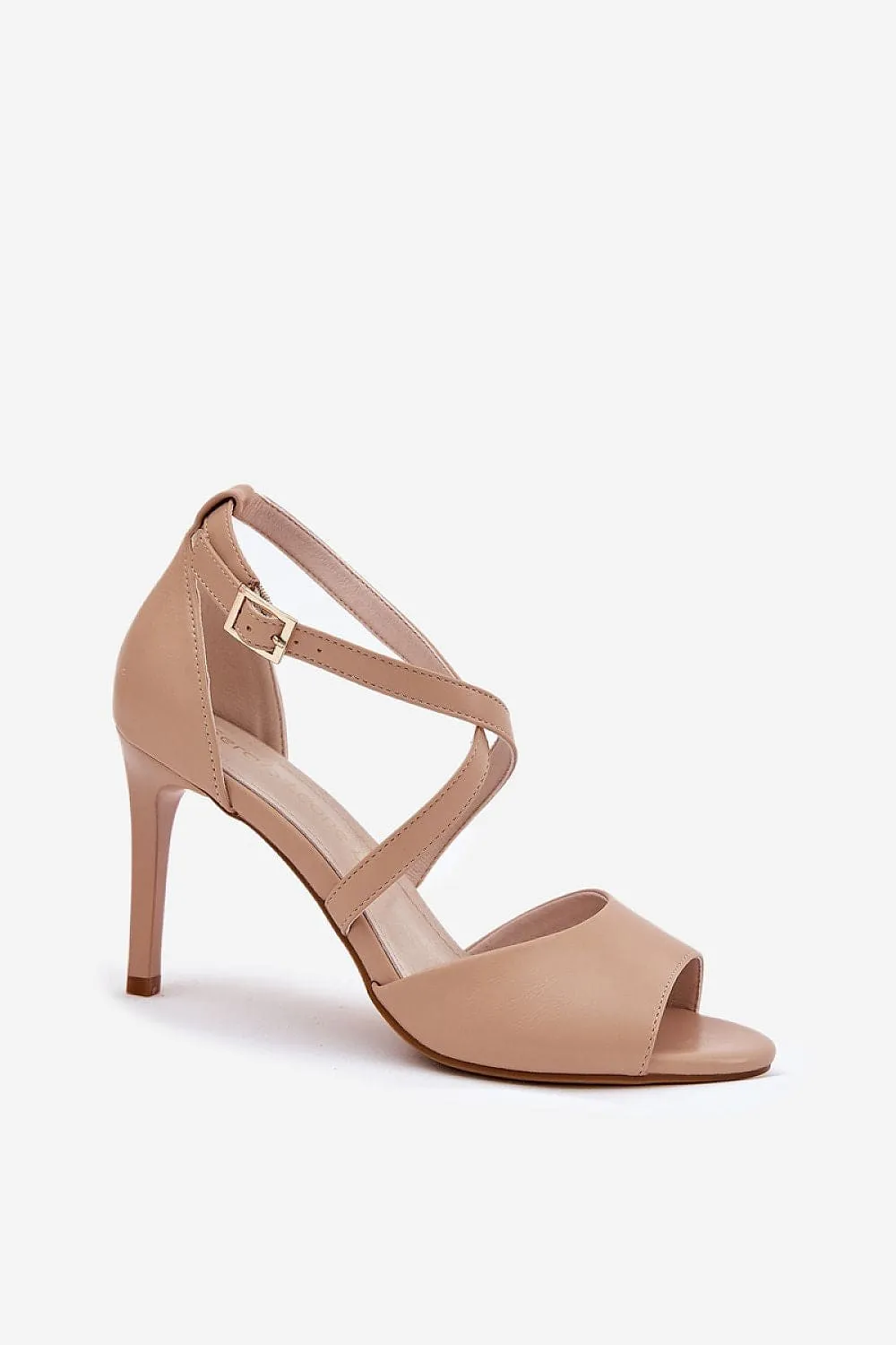 Heel sandals Step in style
