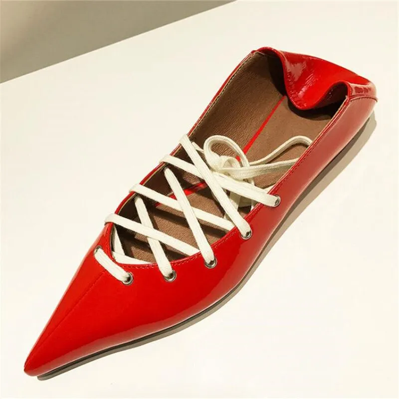 Ladies Black Red Leather Cross-tied Street Casual Style Women Flats Pointed Toe Strappy Shallow Women Shoes Woman