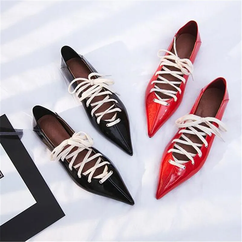 Ladies Black Red Leather Cross-tied Street Casual Style Women Flats Pointed Toe Strappy Shallow Women Shoes Woman