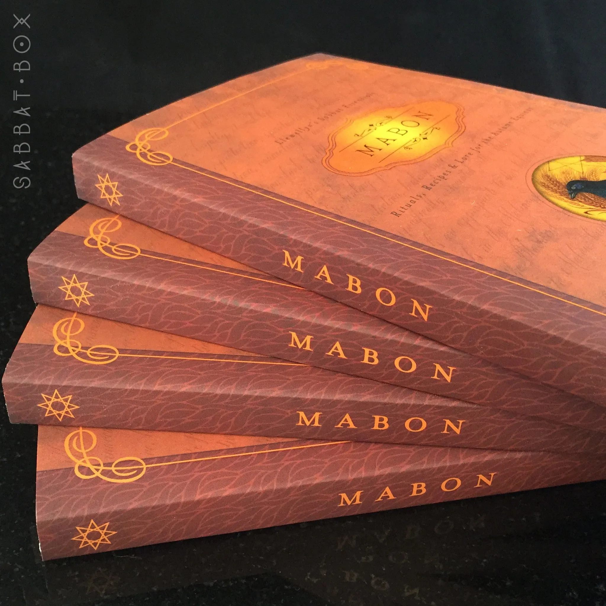 Mabon Rituals Recipes and Lore For The Autumn Equinox By: Diana Rajchel