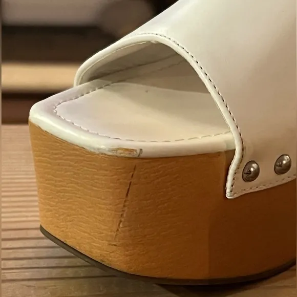 Madden Girl Harrps White Pari Platform Heels size 7.5