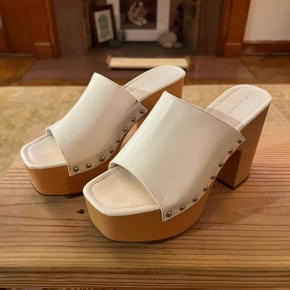 Madden Girl Harrps White Pari Platform Heels size 7.5