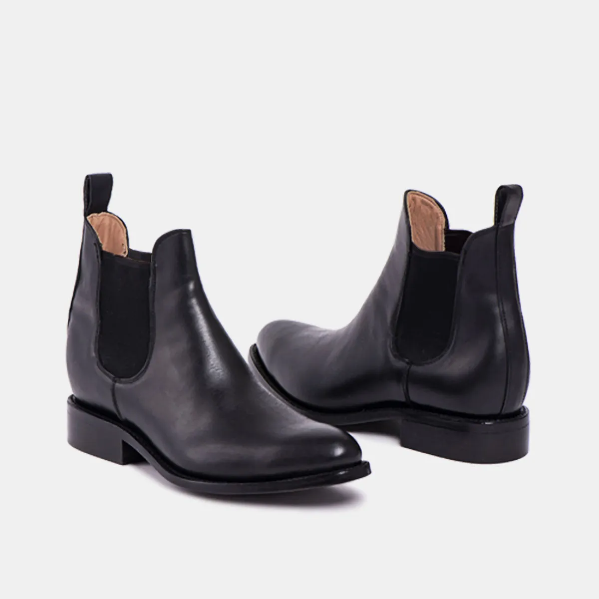 MANUEL Chelsea Boot Black (Last sizes)