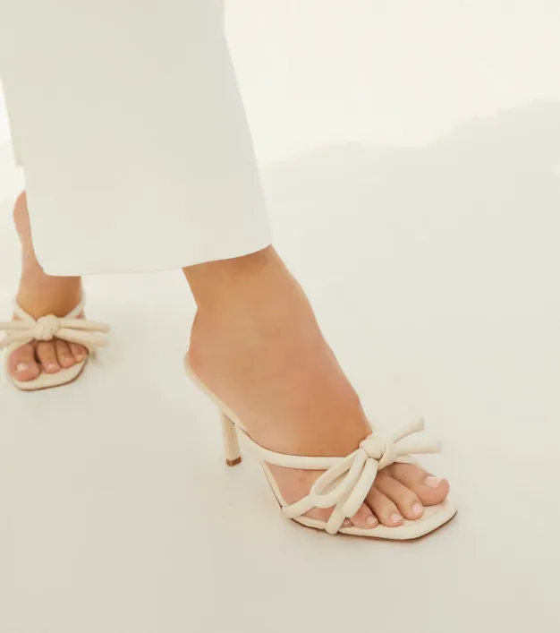 Margi Leather Bow Heel