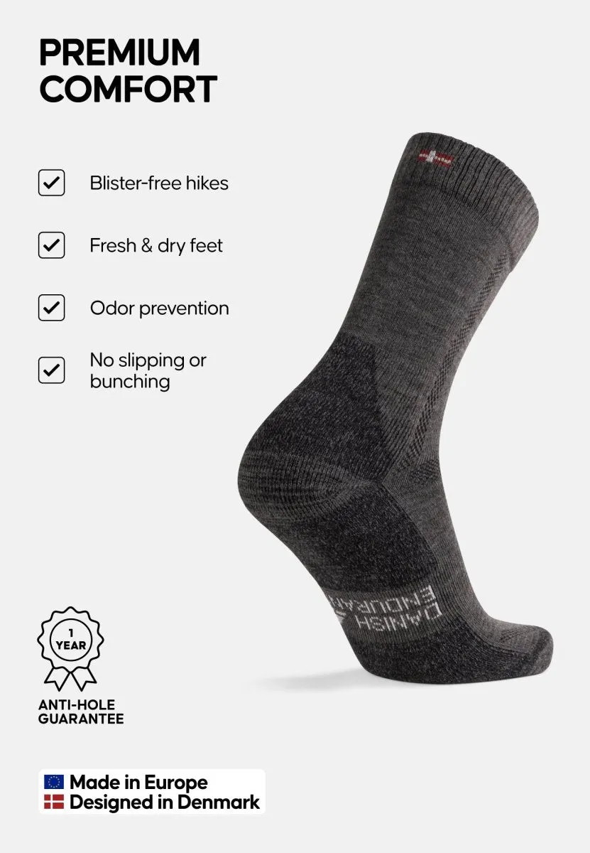 MERINO WOOL HIKING SOCKS