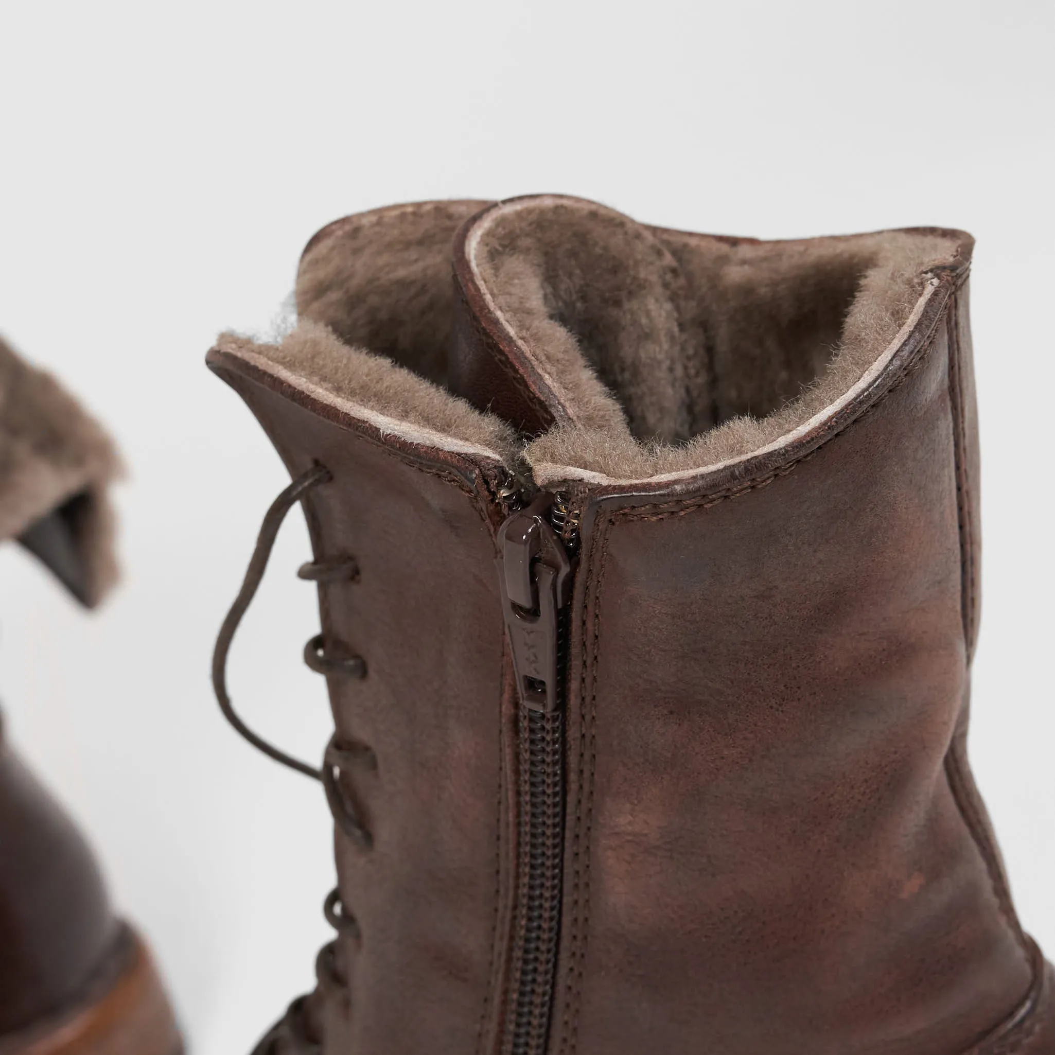 Moma Ladies Cusna Shearling Boots