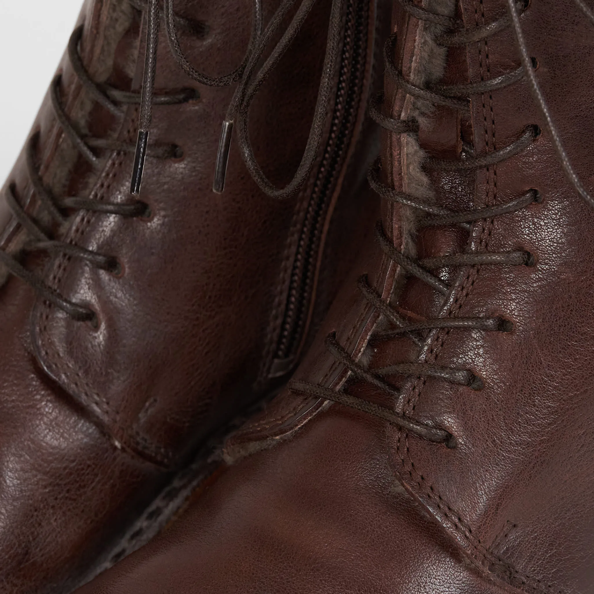 Moma Ladies Cusna Shearling Boots