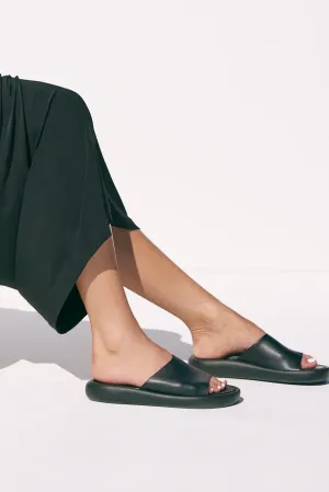 Nellie Slide - Black