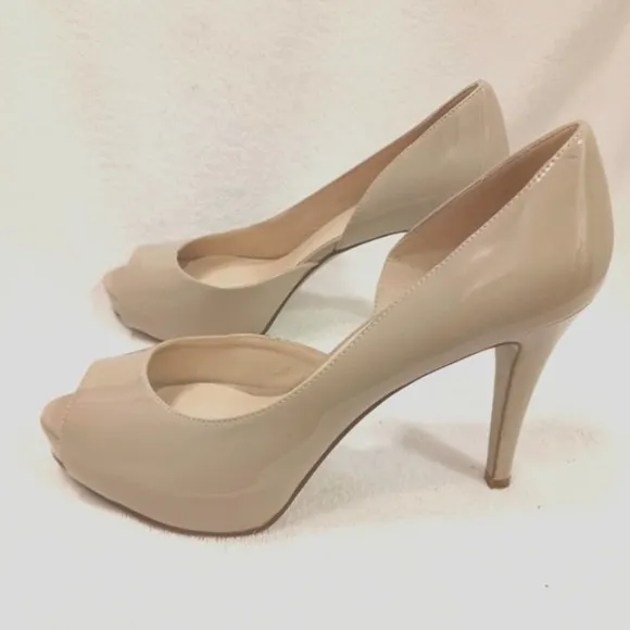 Nine West Nude Beige Tan Peeptoe Open Toe Pumps 4&quot; Heels Sz 9.5