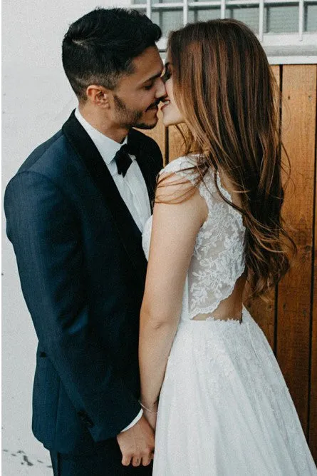 Open Back A-Line Bateau White Chiffon Wedding Dress with Appliques OHD043