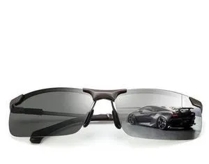 Photochromic Sunglasses with Polarized Lens