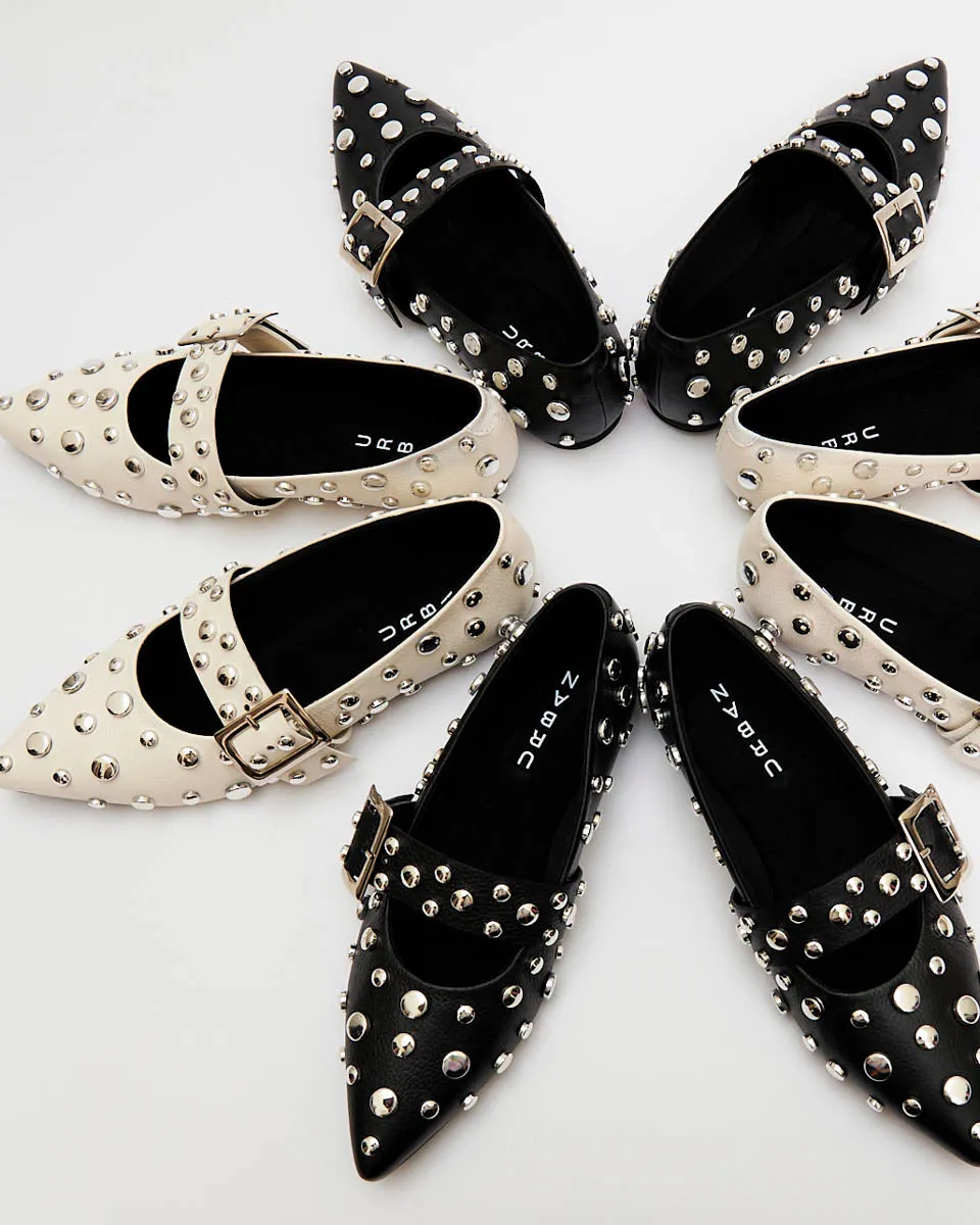 POINTER FLATS WHITE