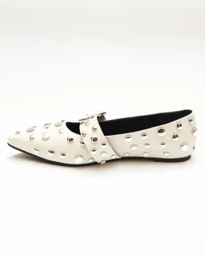 POINTER FLATS WHITE