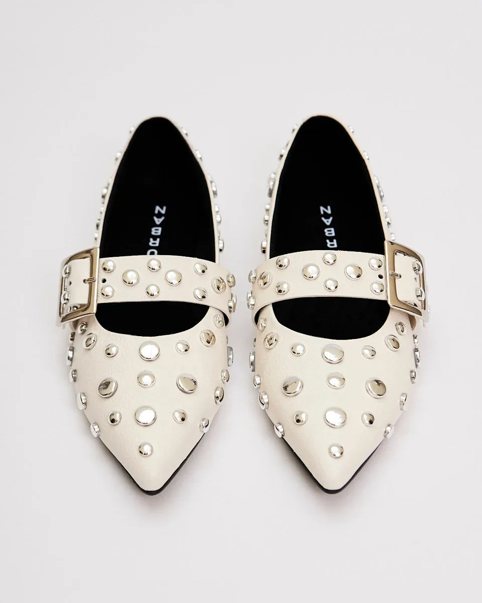 POINTER FLATS WHITE