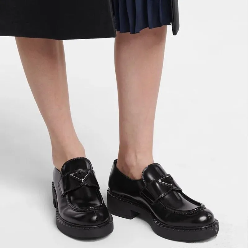 Round Toe Leather Thick Sole Women Loafers