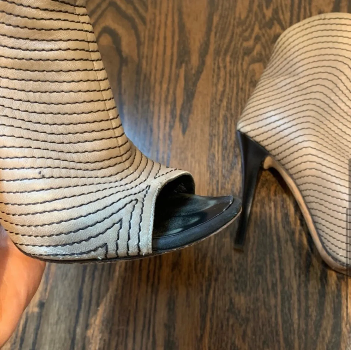 Serena van der Woodsen’s Giuseppe Zanotti Leather Open Stitch Ankle Boots 7