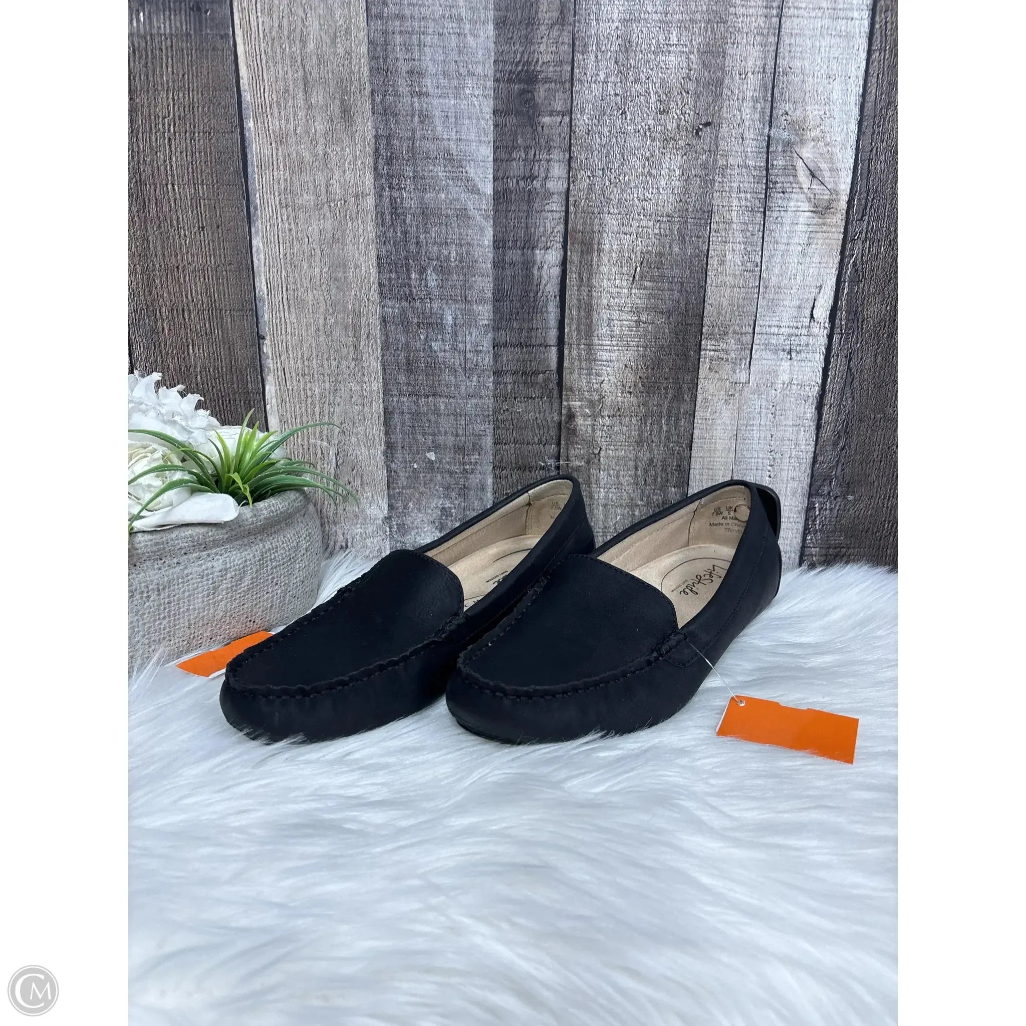 Shoes Flats By Life Stride In Black, Size: 7.5