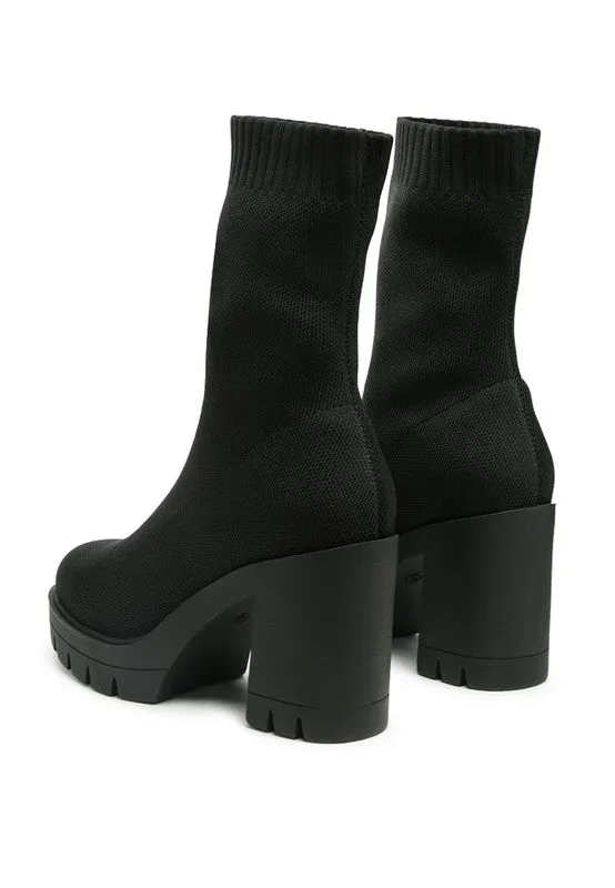 Size US 10 Black Zinnia Knitted Block Heeled Boots