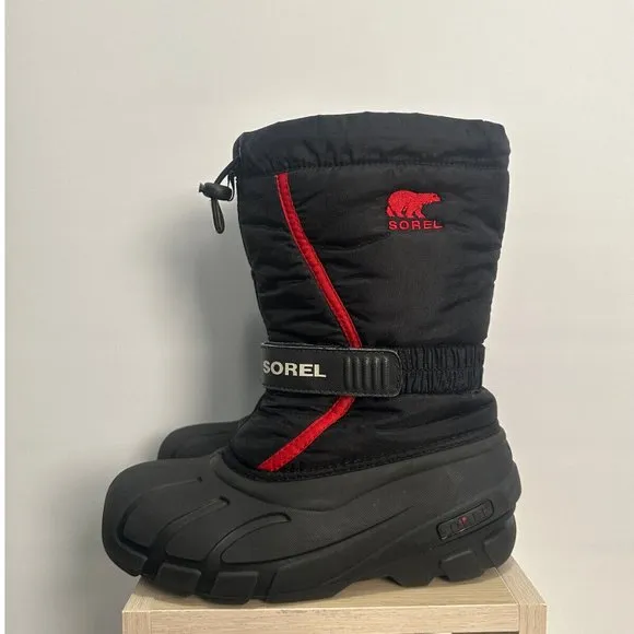 Sorel Lined Black With Red Winter‎ Boots Sz 4