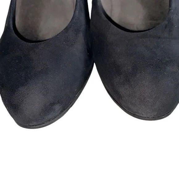 Stuart Weitzman Laney Black Suade Block Heels Closed Toe 6.5