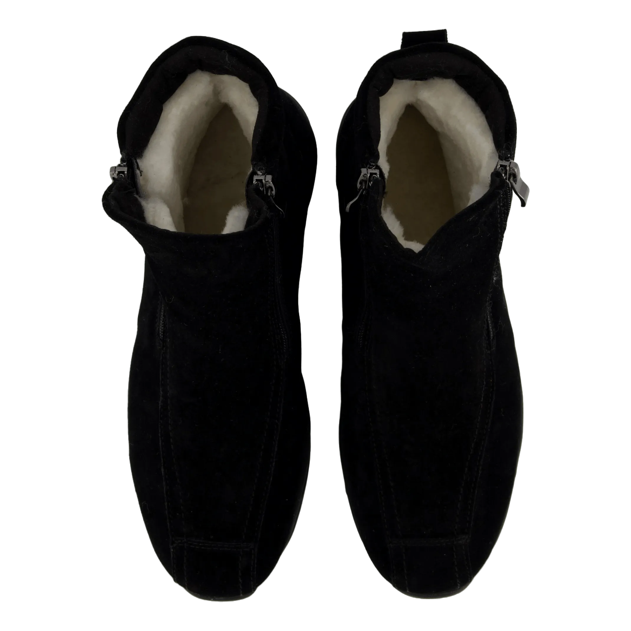 Timor L Studs Black