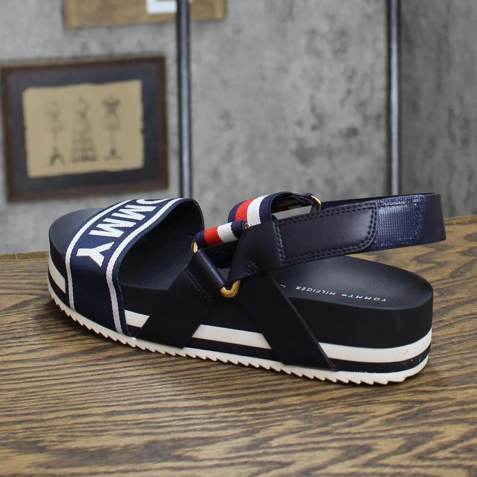 Tommy Hilfiger Beliz Sandal Amputee Replacement Left Shoe Only Dark Blue 7.5M