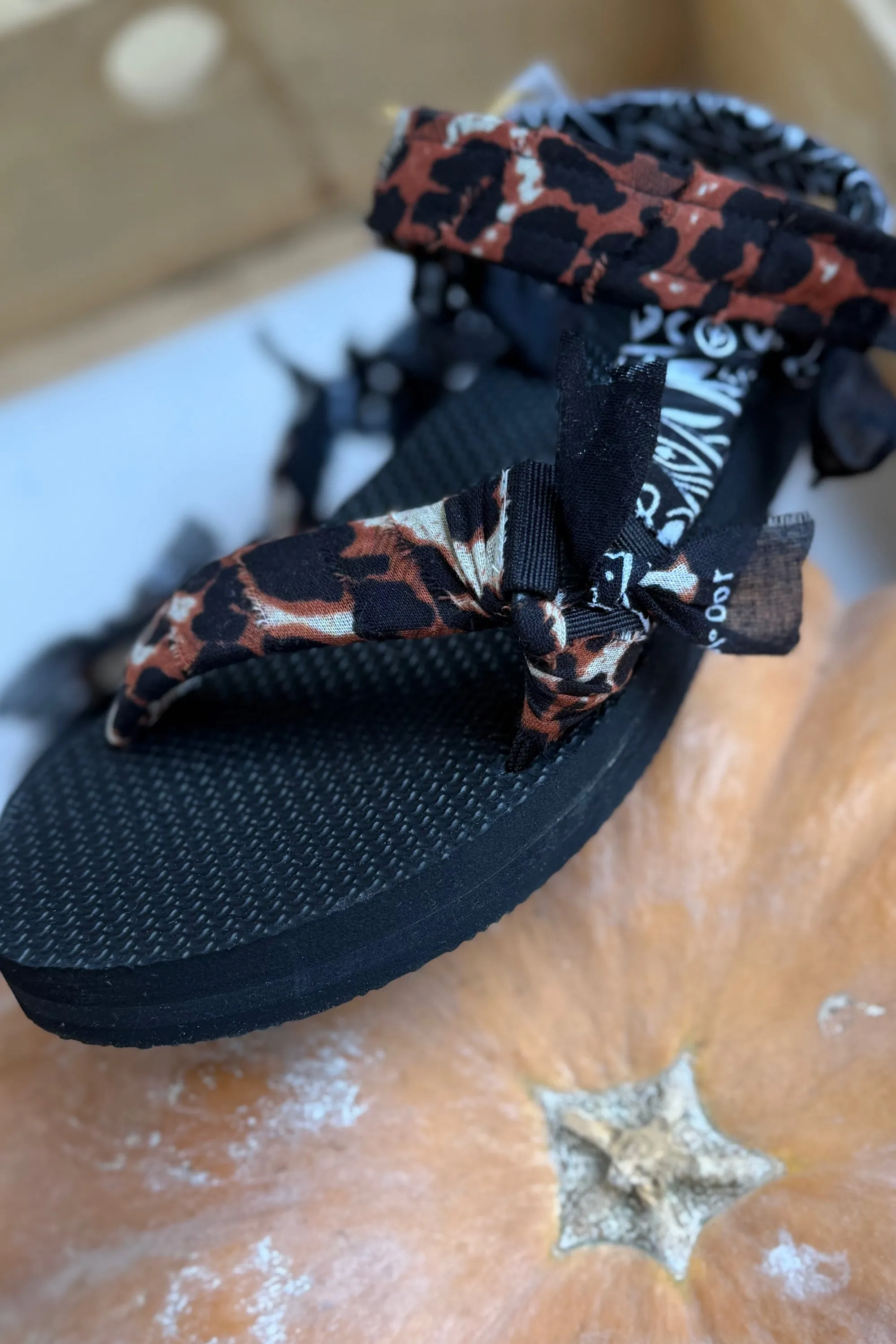 TREKKY SANDAL