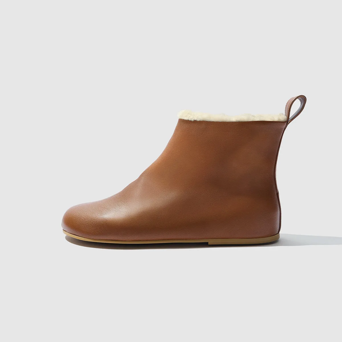 UMBER SHORT BOOT WITH SHEARLING