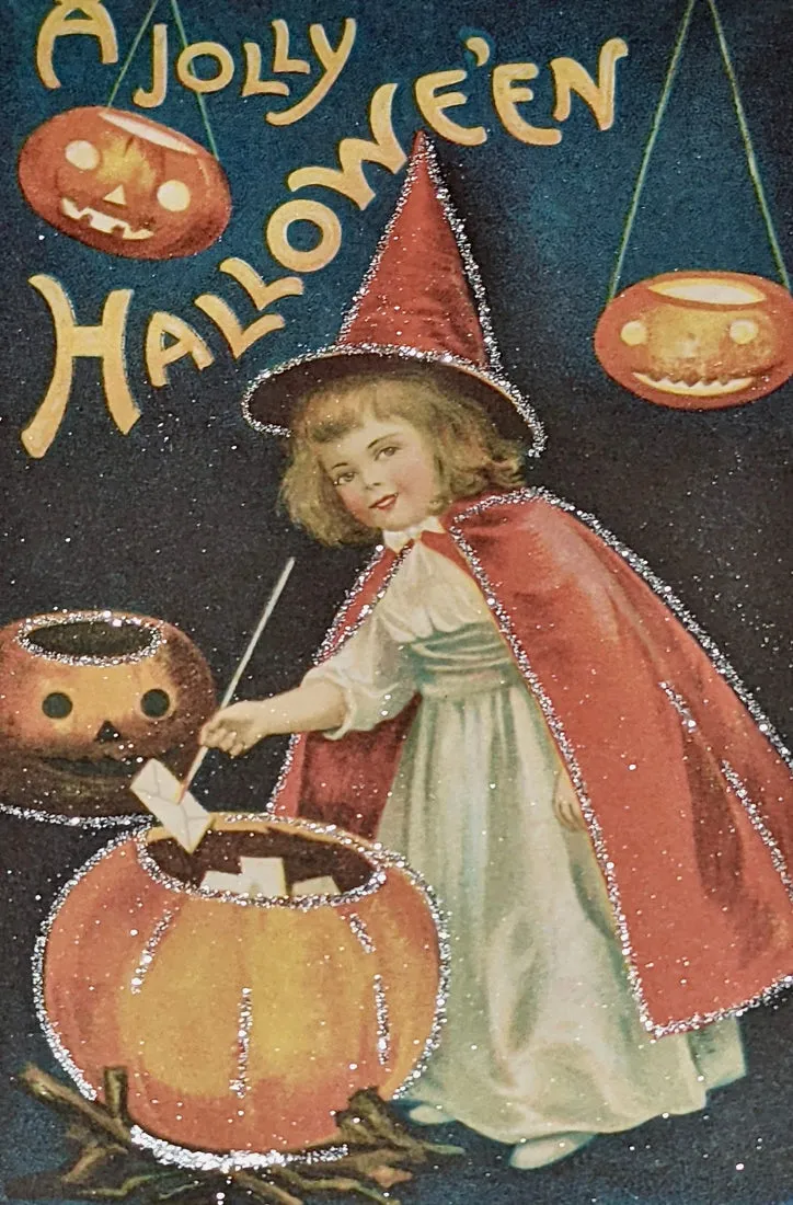 Vintage Hallowe'en Postcards in a Tin, Set of 12
