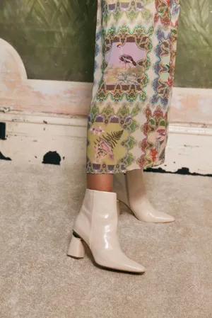 Walnut Melbourne - Samara Boot - Vanilla