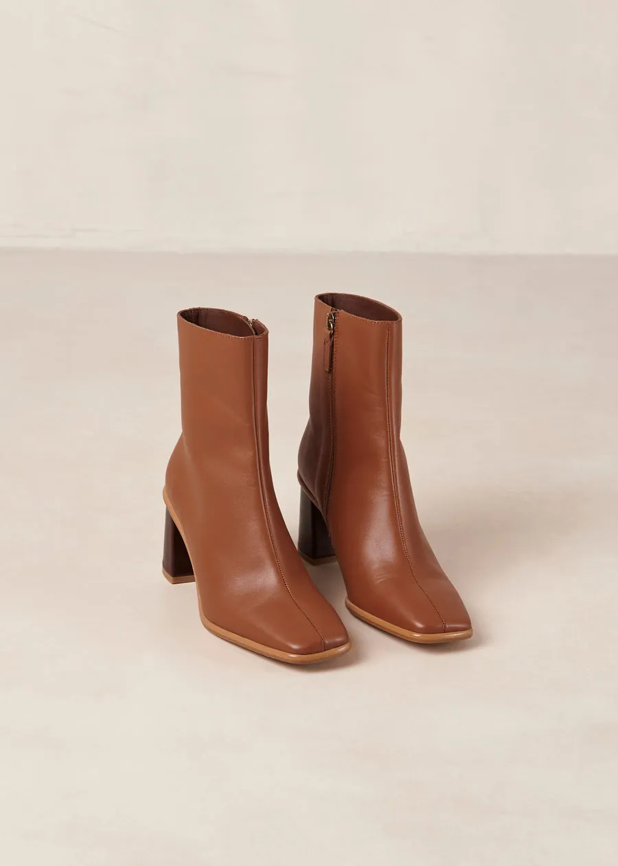 West Cape Vintage Tan Boot
