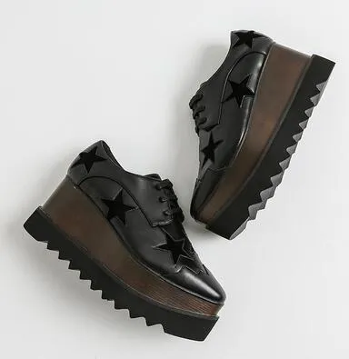 Woman Square Toe Star Lace Up Loafer