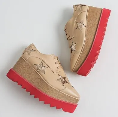 Woman Square Toe Star Lace Up Loafer